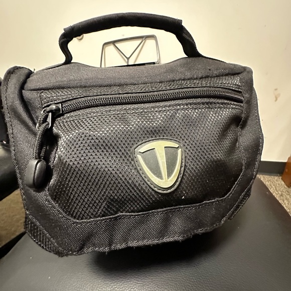 NIKON D300 camera. - Picture 11 of 15